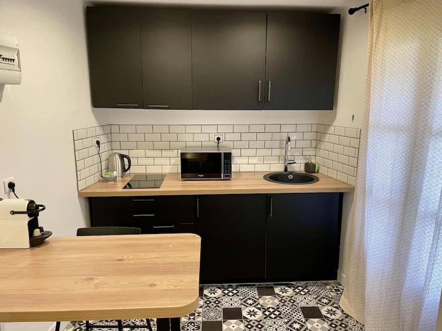 Le Moulin 3 - Appartement Tout Confort Centre Ville - Beziers - Wifi - Tv Connecte Ngoại thất bức ảnh