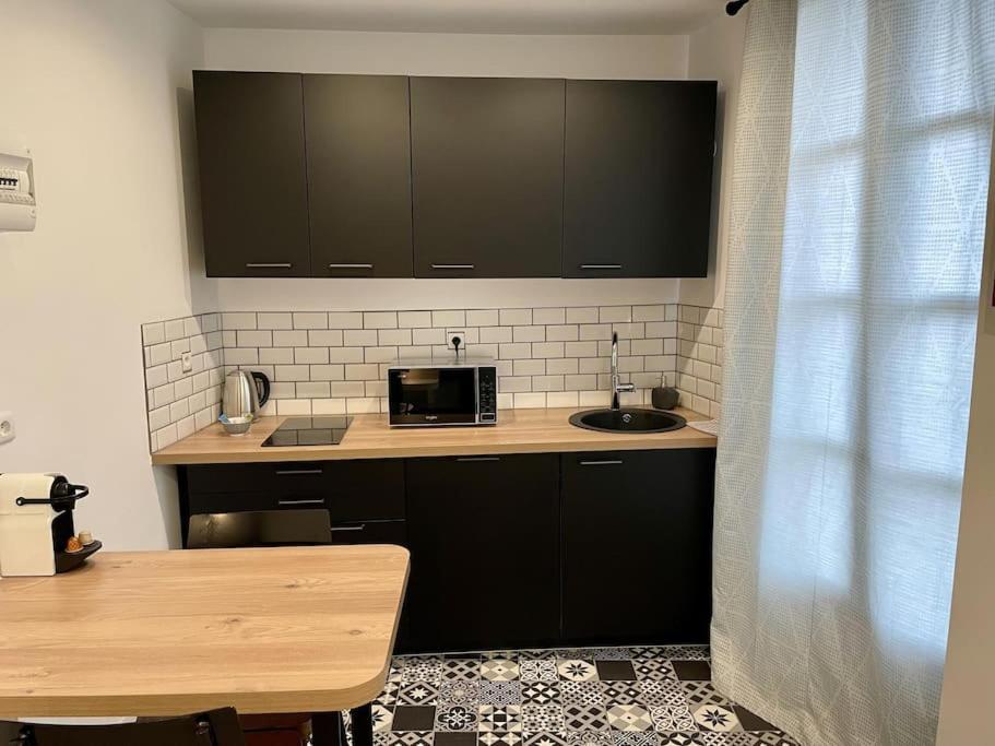 Le Moulin 3 - Appartement Tout Confort Centre Ville - Beziers - Wifi - Tv Connecte Ngoại thất bức ảnh